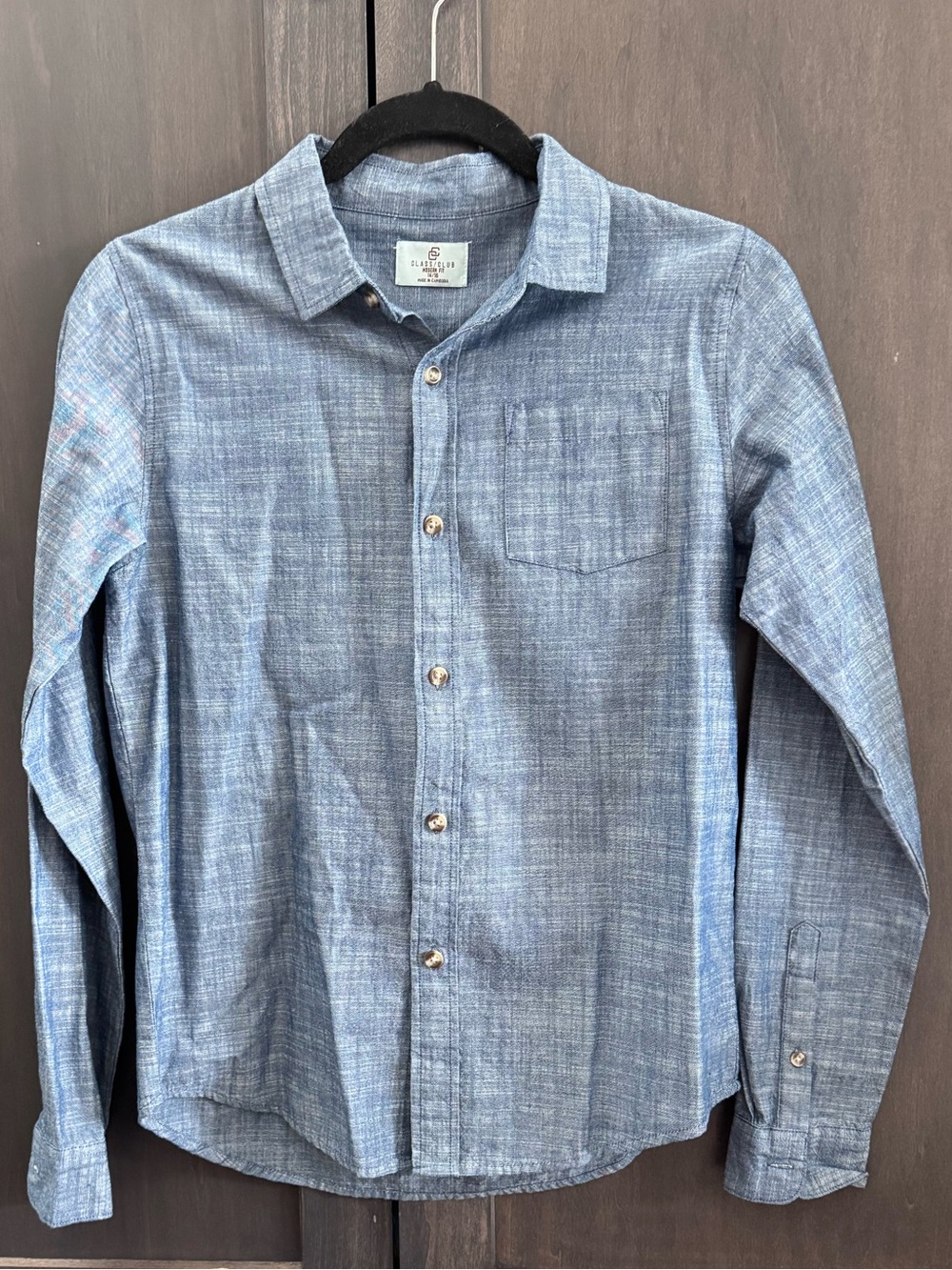 NWOT Class Club Boys 14/16 Modern Fit Light Blue Button-Down Chambray Shirt - Picture 1 of 4